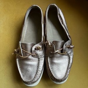Sperry Topsiders